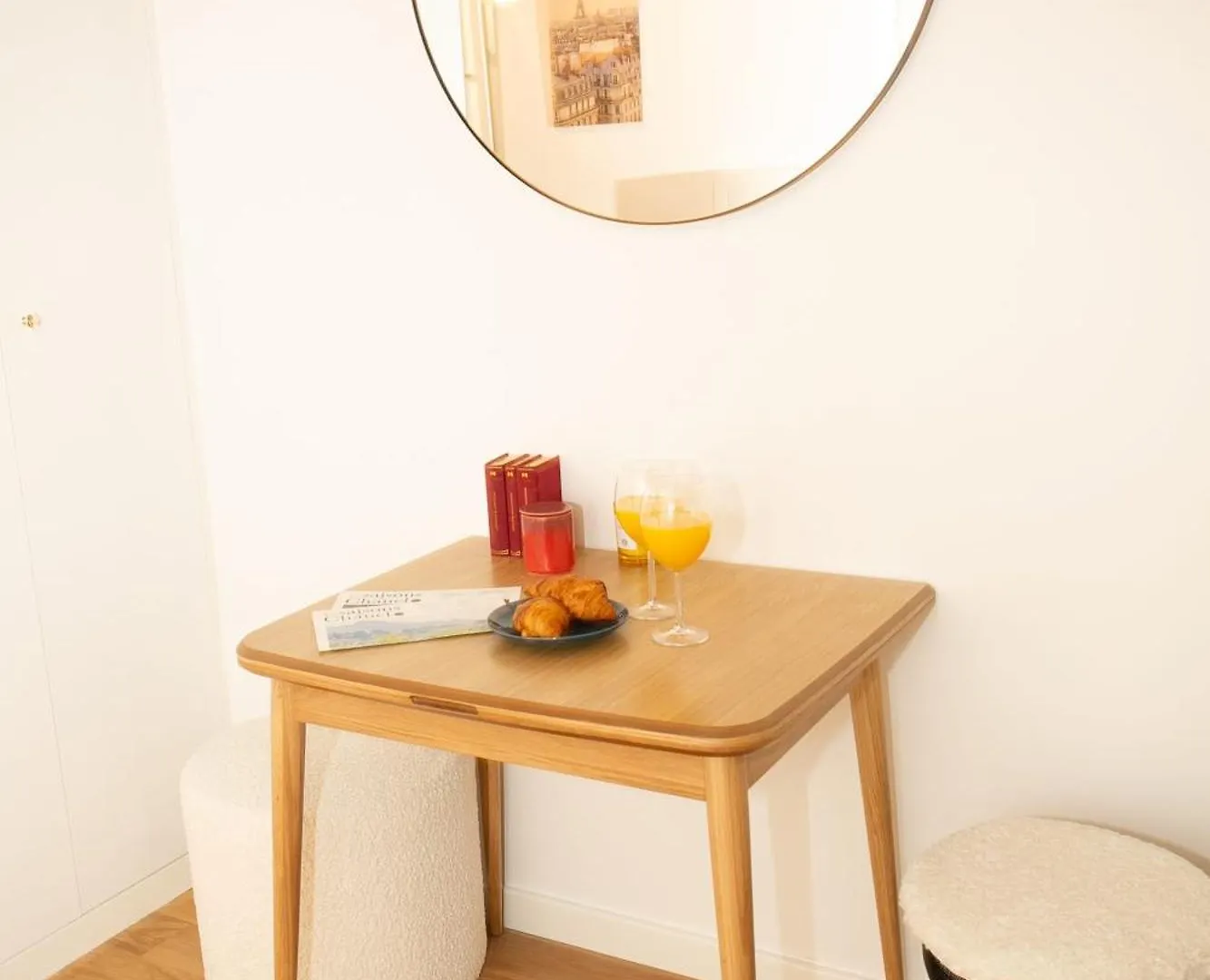 Pont De La 1br Cozy Apartment *